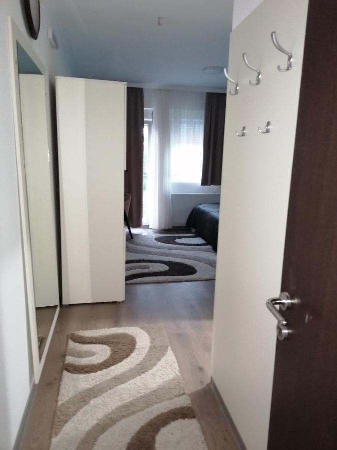 Rivera Club Bed and Breakfast Raška Buitenkant foto